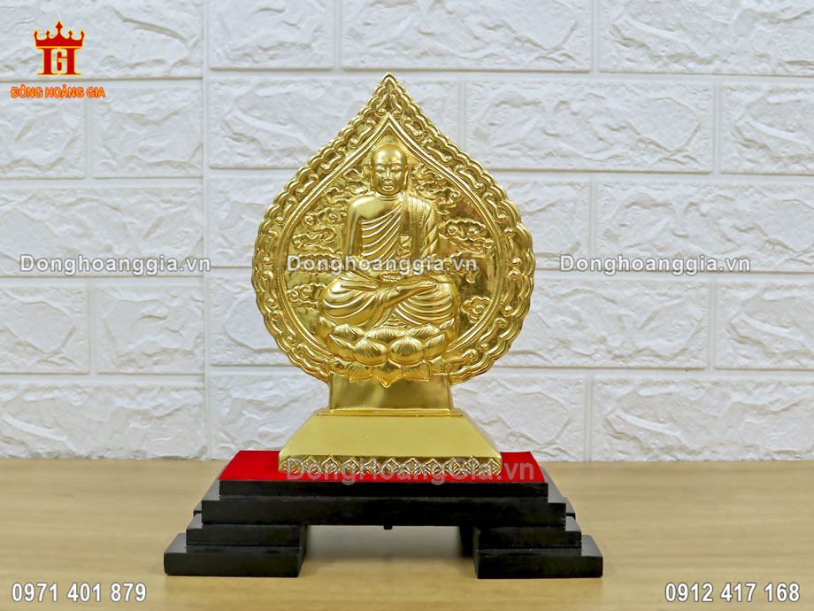 Lá bồ đề hình Phật dát vàng 24K là quà tặng ý nghĩa dành cho người thân